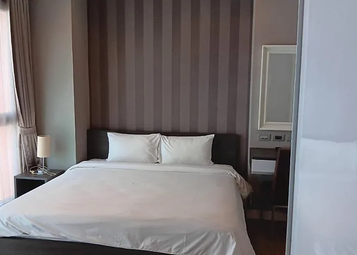 J Thonglor 8 * Bangkok