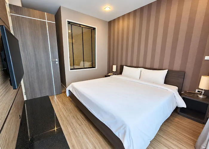 شقة J Thonglor 8 *